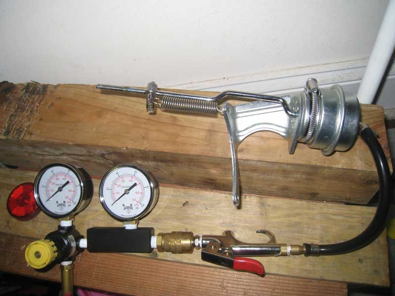 Helper spring test setup
